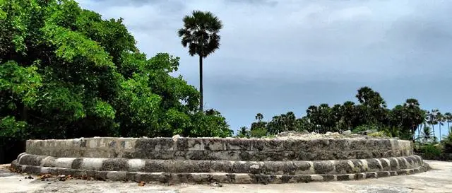 Delft Ancient Buddhist Stupa Ruins (Vetiyaracan Kottai / Vetiyaracankottai Stupa Site)
